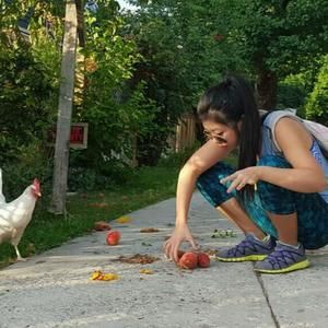 Meet your Posher, Megan